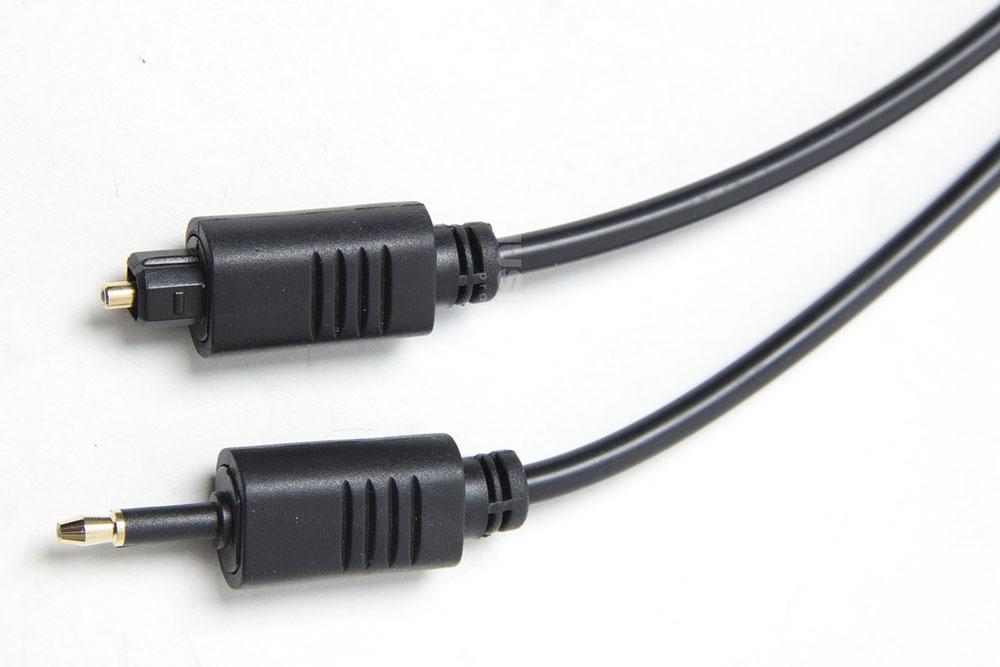 Cavi audio per computer: jack, RCA, ottici e USB a confronto
